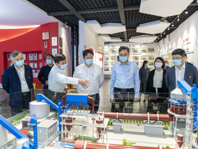 南通市委常委、組織部部長封春晴率隊(duì)赴江蘇鵬飛集團(tuán)調(diào)研